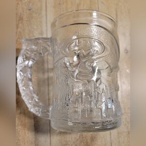 1995 McDonalds BATMAN FOREVER Embossed BATMAN Mug DC Comics Gift